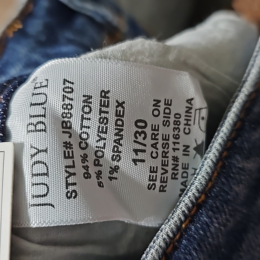 Judy Blue High Waisted Straight Plaid‎ Cuffed Jeans Size 11/30 NWT - Picture 8 of 10